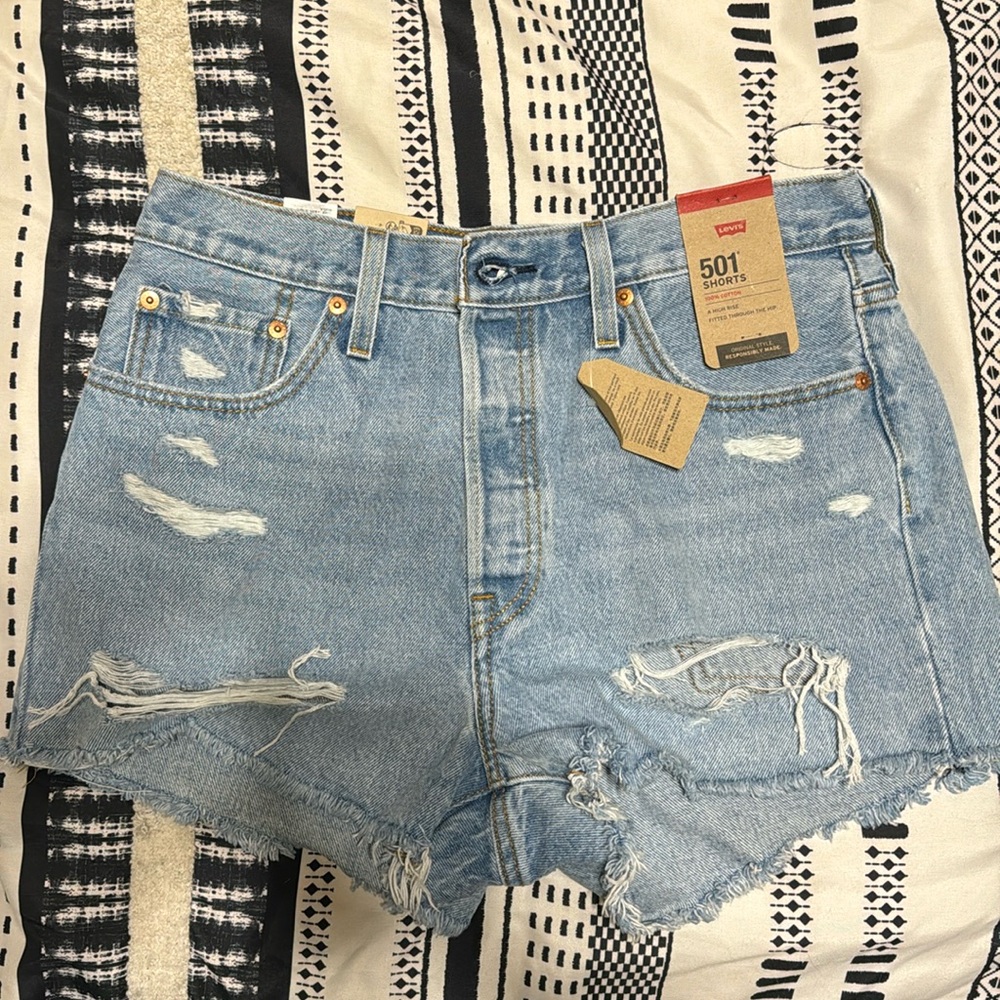 Levi Shorts